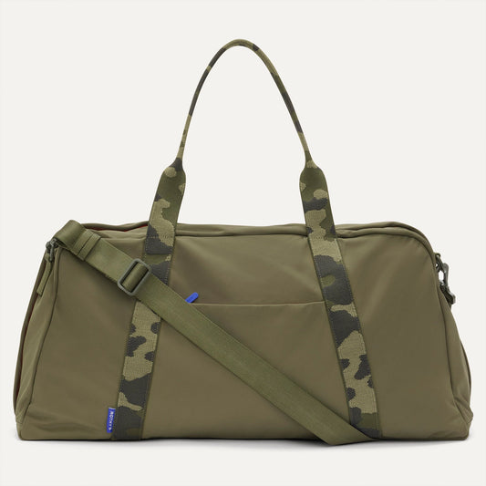 PDP |The Travel Duffle in Forest shown from the front.
